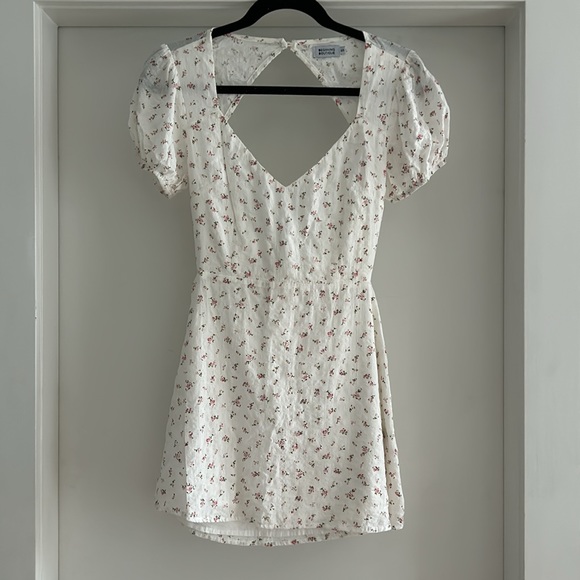 Beginning Boutique Dress - Picture 1 of 5